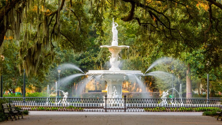 14 Incredible Reasons Why You Must Visit Savannah